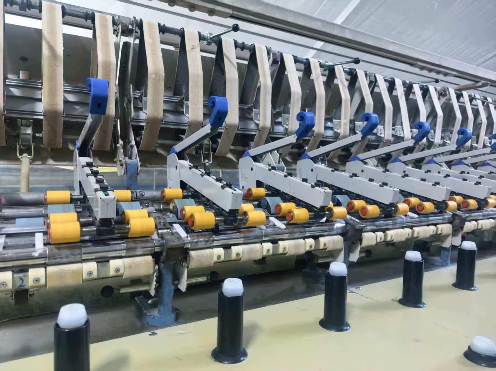 3 Sets HICORP 494 Roving Frame 132 Spindles Year–2010 - Image 5