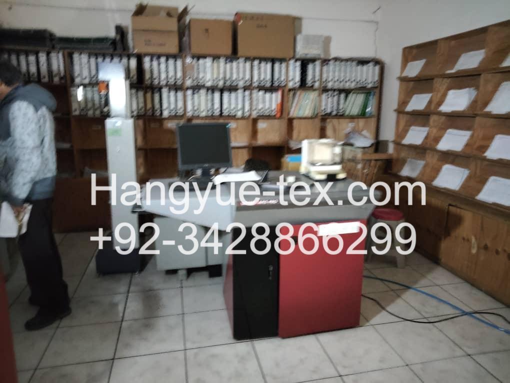 1 Lab Uster Technologies AG UT4 Testing Machines Year–2004